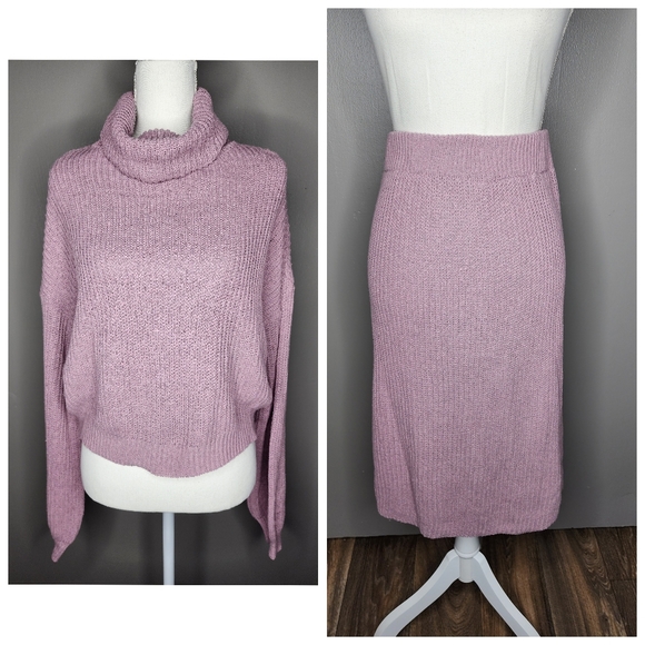 SHEIN Ribbed Turtleneck Sweater and Skirt Set. Pink. Size: Small (4) - Picture 3 of 12